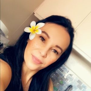 Meet your Posher, Fatima